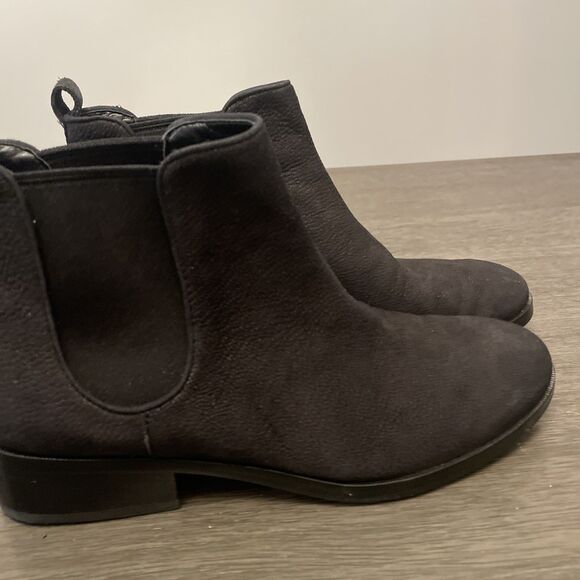 Cole Haan Black Chelsea Boot Ankle Pull On Womens 7.5 NICE - Picture 4 of 12
